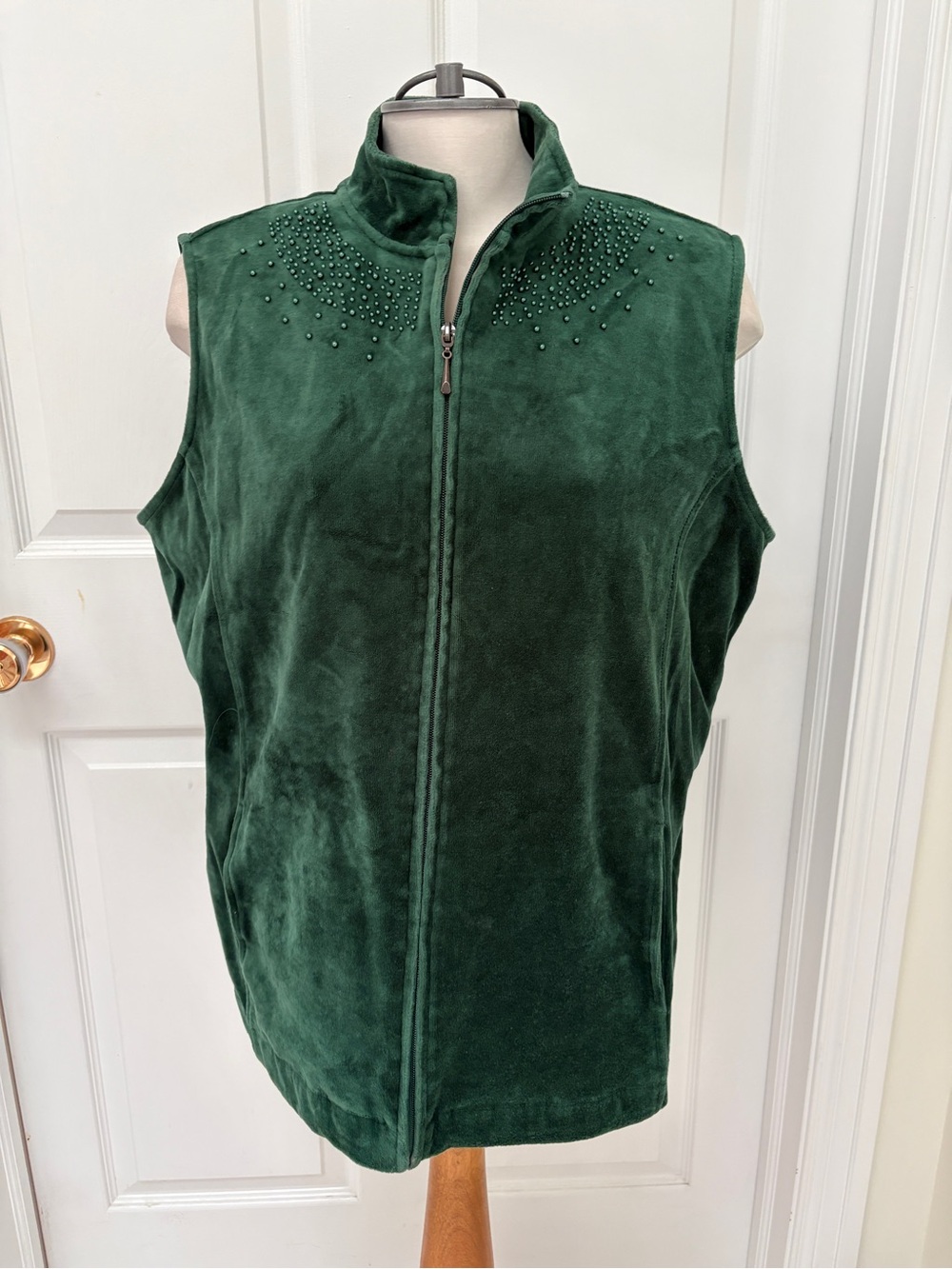 Women's Dark Green Sleeveless Zip-Front Velvet Vest with beading
